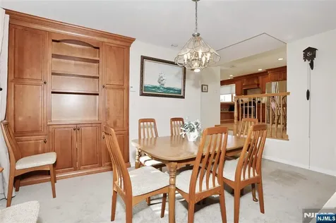 223 Linda Vista Avenue North Haledon NJ 07508