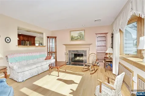 223 Linda Vista Avenue North Haledon NJ 07508