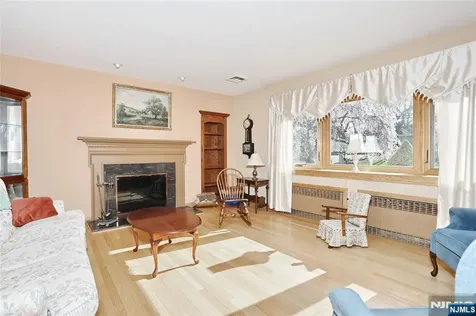 223 Linda Vista Avenue North Haledon NJ 07508
