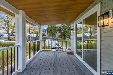 27 Valley Way West Orange NJ 07052