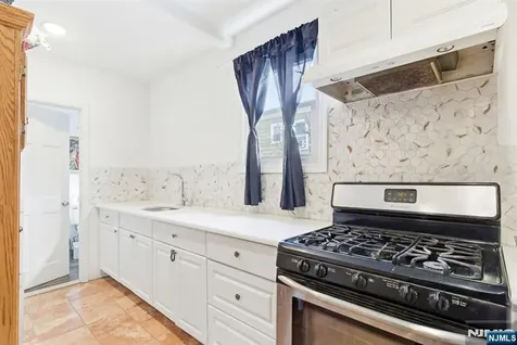 135 Dixon Avenue Paterson NJ 07501