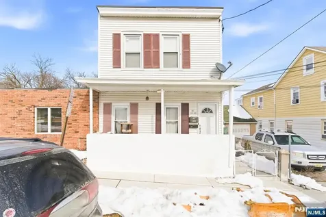 135 Dixon Avenue Paterson NJ 07501