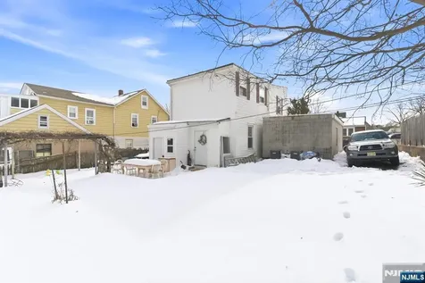 135 Dixon Avenue Paterson NJ 07501