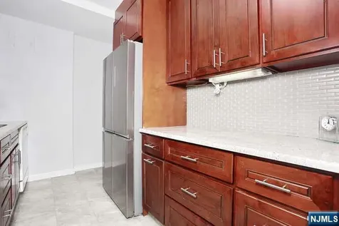 2 Horizon Road Fort Lee NJ 07024