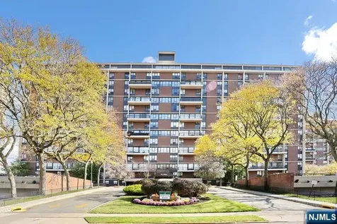 2 Horizon Road Fort Lee NJ 07024