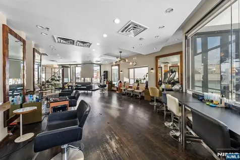 200 Main Street Fort Lee NJ 07024
