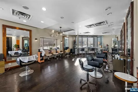 200 Main Street Fort Lee NJ 07024