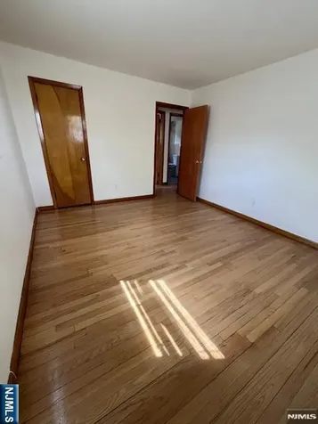 122 Stuyvesant Avenue Lyndhurst NJ 07071