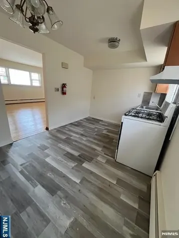 122 Stuyvesant Avenue Lyndhurst NJ 07071