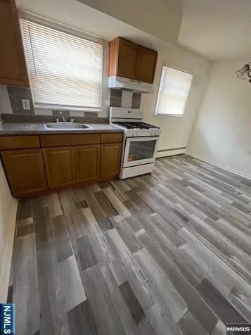 122 Stuyvesant Avenue Lyndhurst NJ 07071