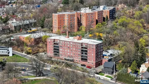 415 Claremont Avenue Montclair NJ 07042