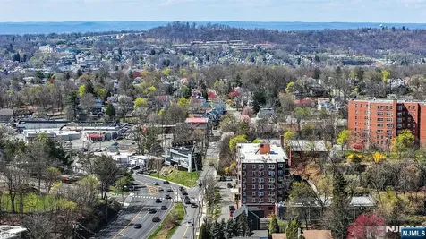415 Claremont Avenue Montclair NJ 07042