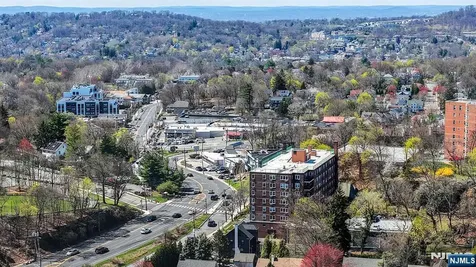 415 Claremont Avenue Montclair NJ 07042