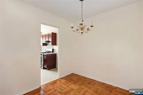 415 Claremont Avenue Montclair NJ 07042