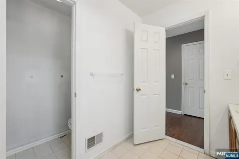 143 Clarken Drive West Orange NJ 07052