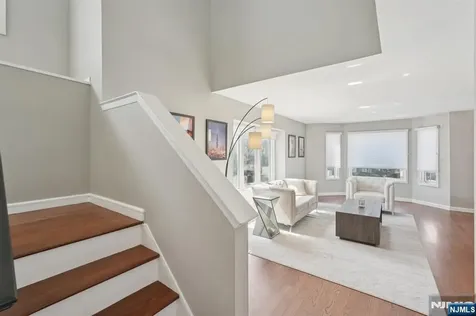 143 Clarken Drive West Orange NJ 07052