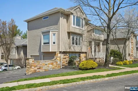 143 Clarken Drive West Orange NJ 07052