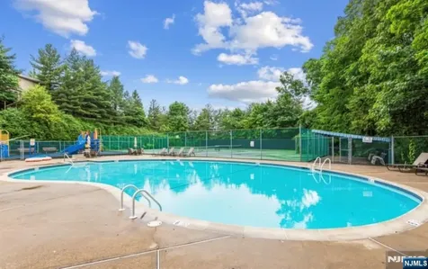 143 Clarken Drive West Orange NJ 07052