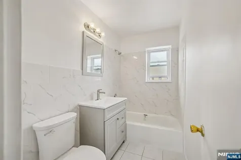 2430 8th Street Fort Lee NJ 07024