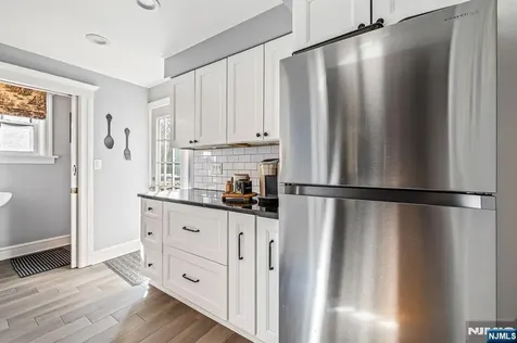208 Mortimer Avenue Rutherford NJ 07070