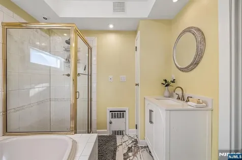 208 Mortimer Avenue Rutherford NJ 07070