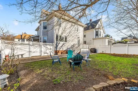 208 Mortimer Avenue Rutherford NJ 07070