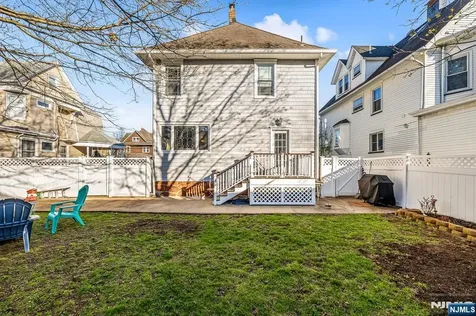 208 Mortimer Avenue Rutherford NJ 07070