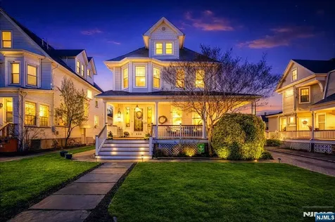 208 Mortimer Avenue Rutherford NJ 07070