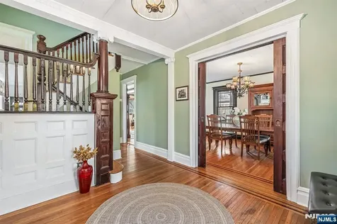 208 Mortimer Avenue Rutherford NJ 07070