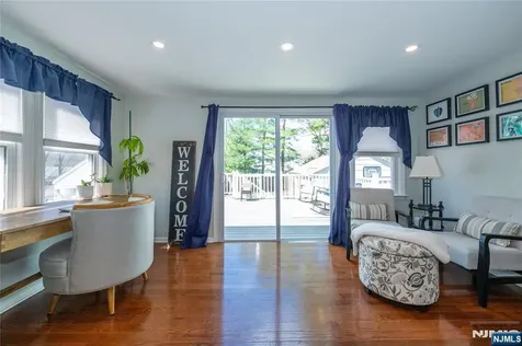19 Bond Place West Caldwell NJ 07006