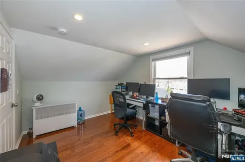 19 Bond Place West Caldwell NJ 07006