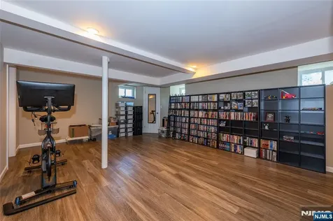 19 Bond Place West Caldwell NJ 07006