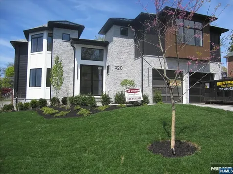 320 Bolz Street Englewood Cliffs NJ 07632