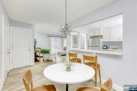 667 Juniper Way Mahwah NJ 07430