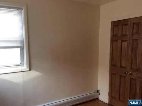 109 Scoles Avenue Clifton NJ 07012