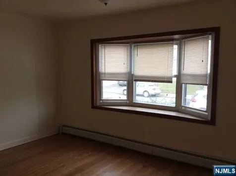 109 Scoles Avenue Clifton NJ 07012