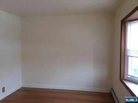 109 Scoles Avenue Clifton NJ 07012