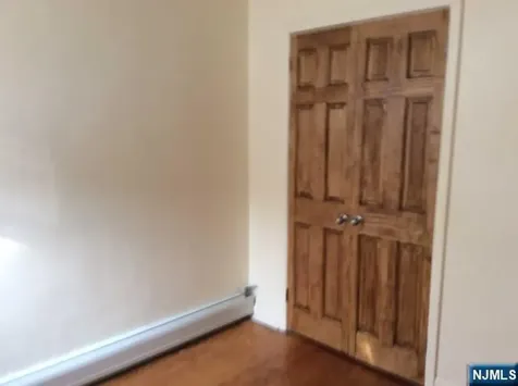 109 Scoles Avenue Clifton NJ 07012