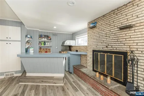 27 Viewpoint Road Wayne NJ 07470
