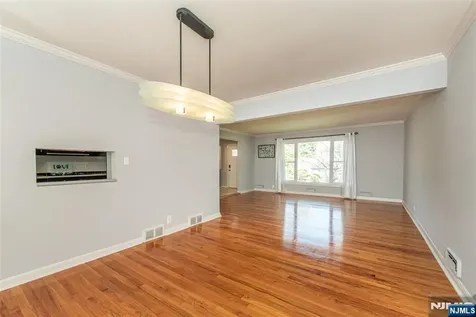 27 Viewpoint Road Wayne NJ 07470