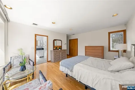 19 Central Avenue Demarest NJ 07627