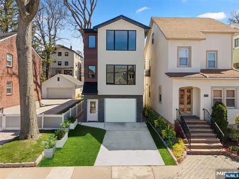 416 8th Street Fairview NJ 07022