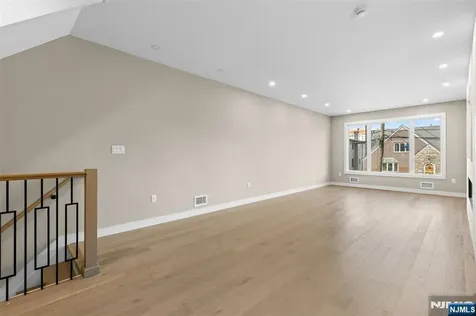 416 8th Street Fairview NJ 07022