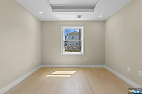 416 8th Street Fairview NJ 07022