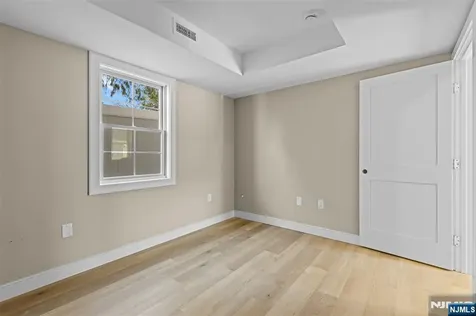 416 8th Street Fairview NJ 07022