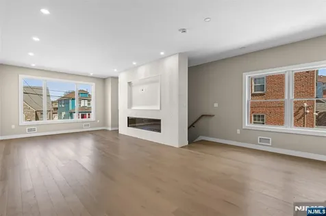 416 8th Street Fairview NJ 07022