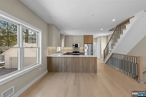416 8th Street Fairview NJ 07022