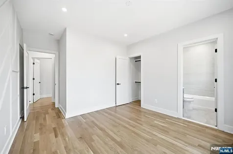 74 Irving Avenue Livingston NJ 07039