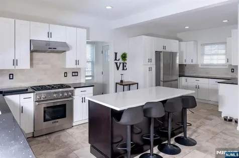 126 Ridge Avenue Bloomfield NJ 07003