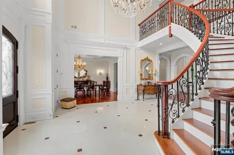 1 Sandstone Ridge Upper Saddle River NJ 07458